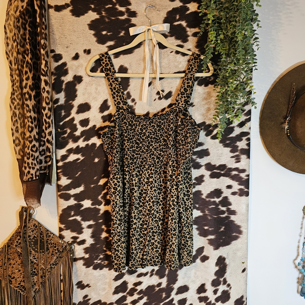 VENUS Leopard Print Top
